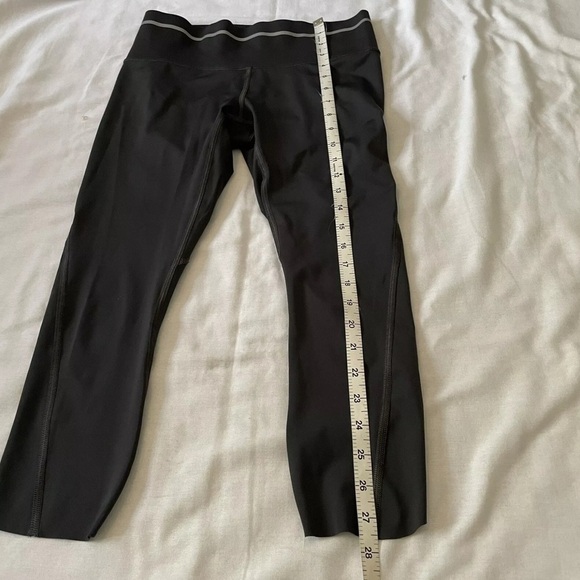 Athleta Small LOT of Two Leggings ~ Sonic Reflective & High Traverse Floral - Picture 14 of 16